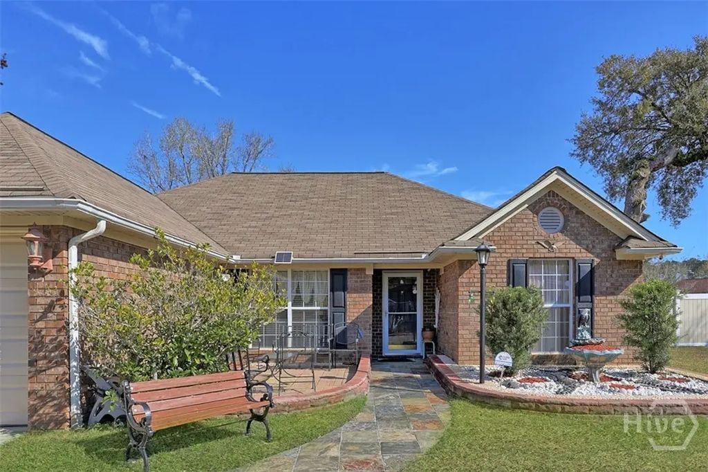 248 Longleaf Circle, Pooler