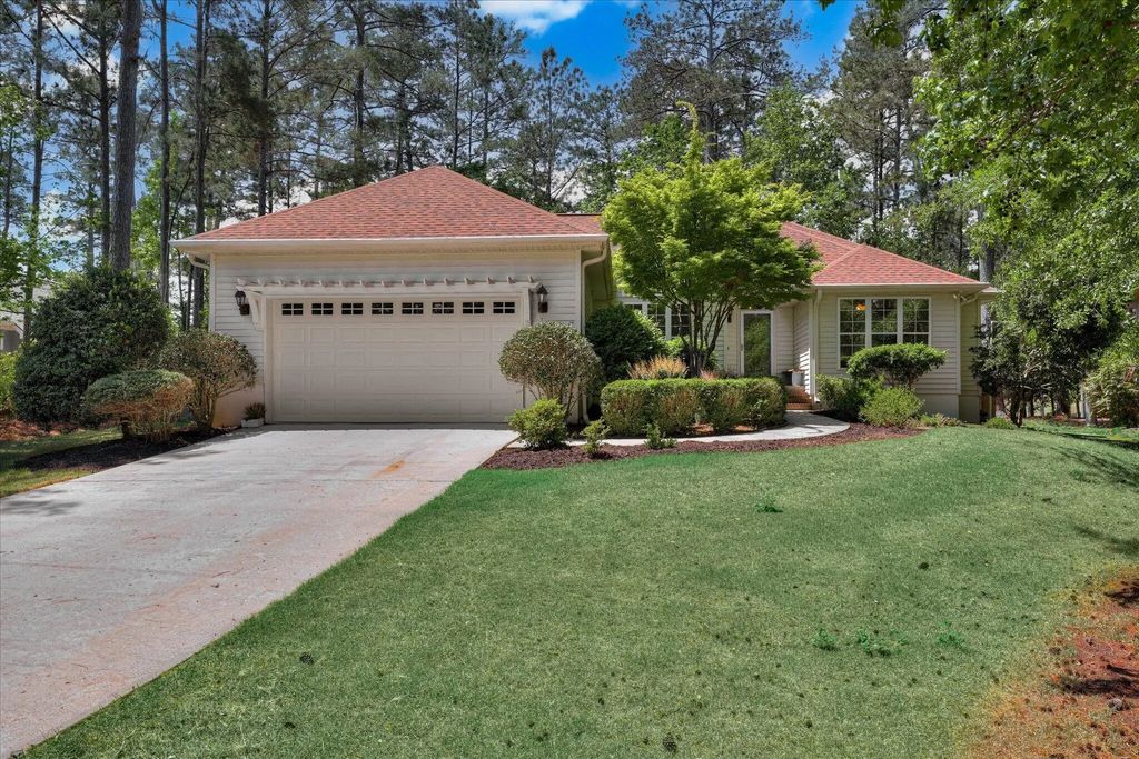 109 Hickory Point, McCormick