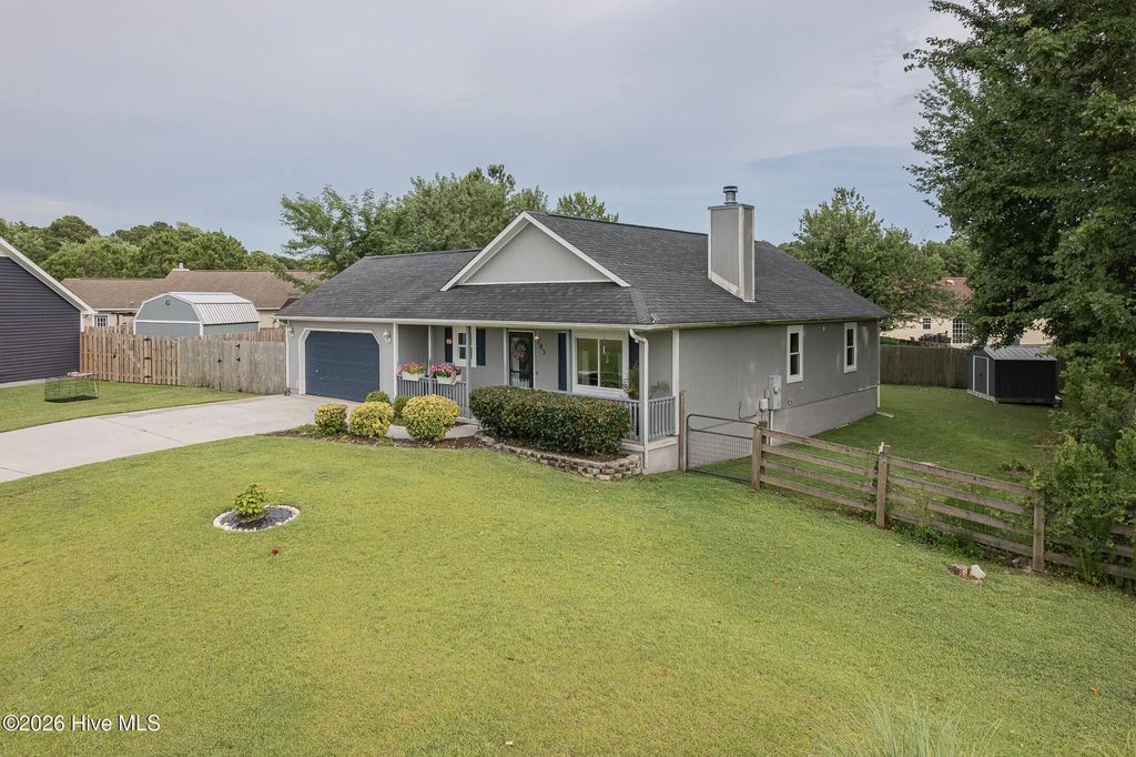 303 Mertz Court, Hubert