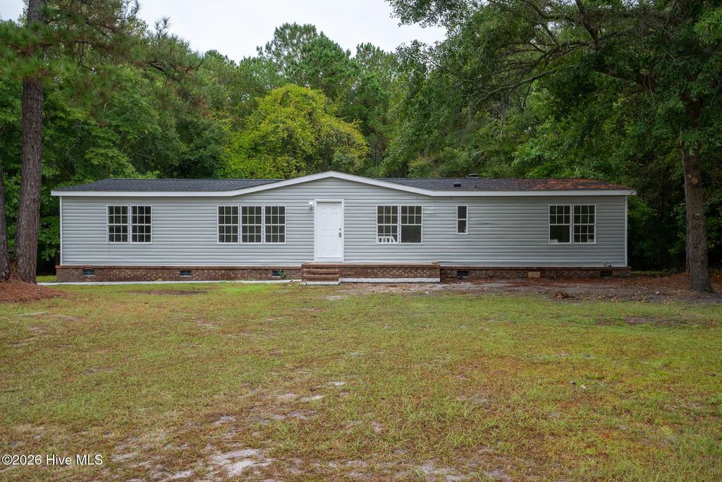 111 E Dunn Street, Sneads Ferry