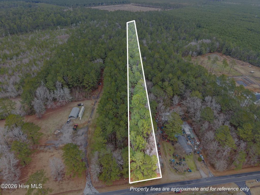 1363 Deppe Loop Road, Maysville