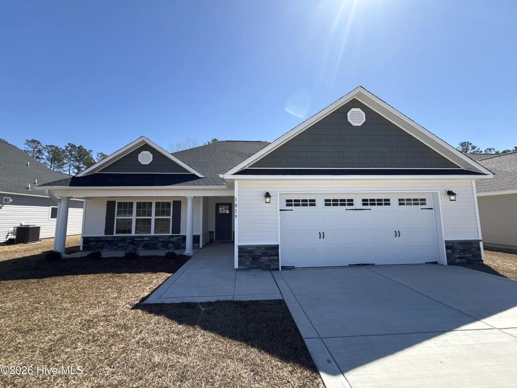 1019 Croaker Court, New Bern