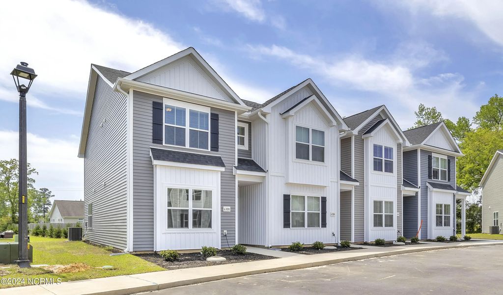 6339 Beckington Drive, Leland