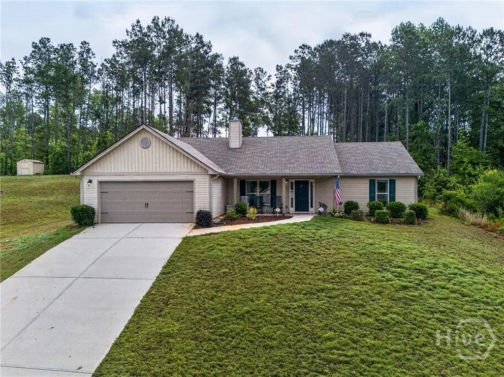 32 Armstrong Drive, Mansfield