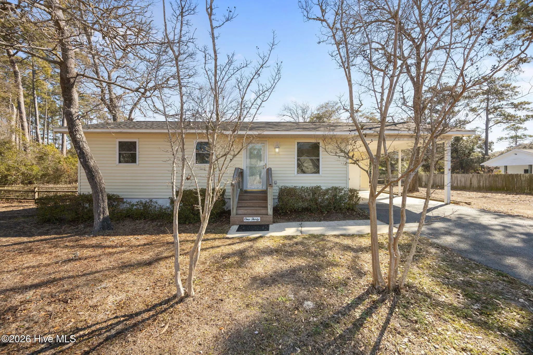 130 Nw 25th Street, Oak Island