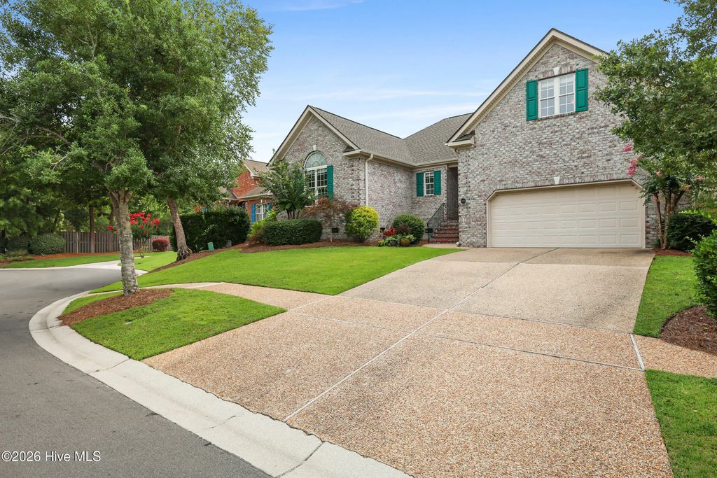 4415 Grey Oaks Court, Wilmington