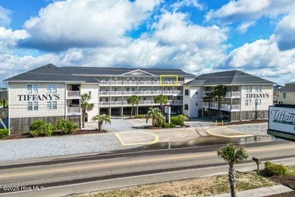 1505 N New River Drive 210, Surf City