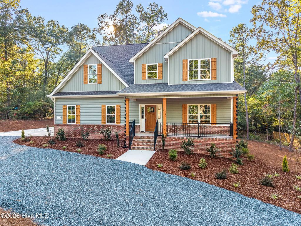 380 Michael Road, Whispering Pines