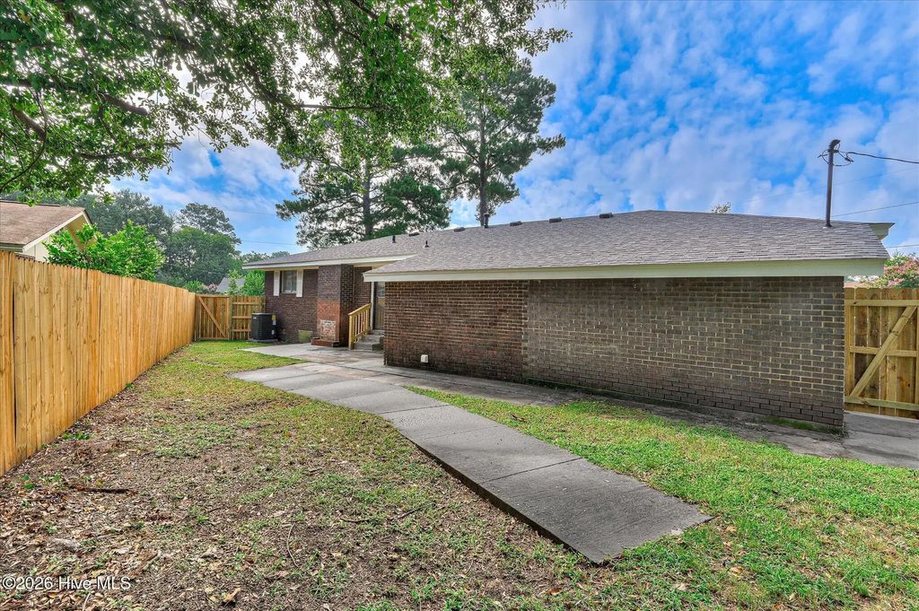 1831 Cottonwood Drive, Augusta