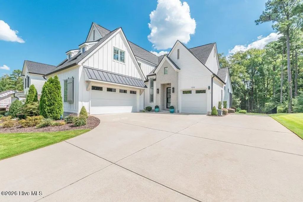 705 Campana Drive, Evans