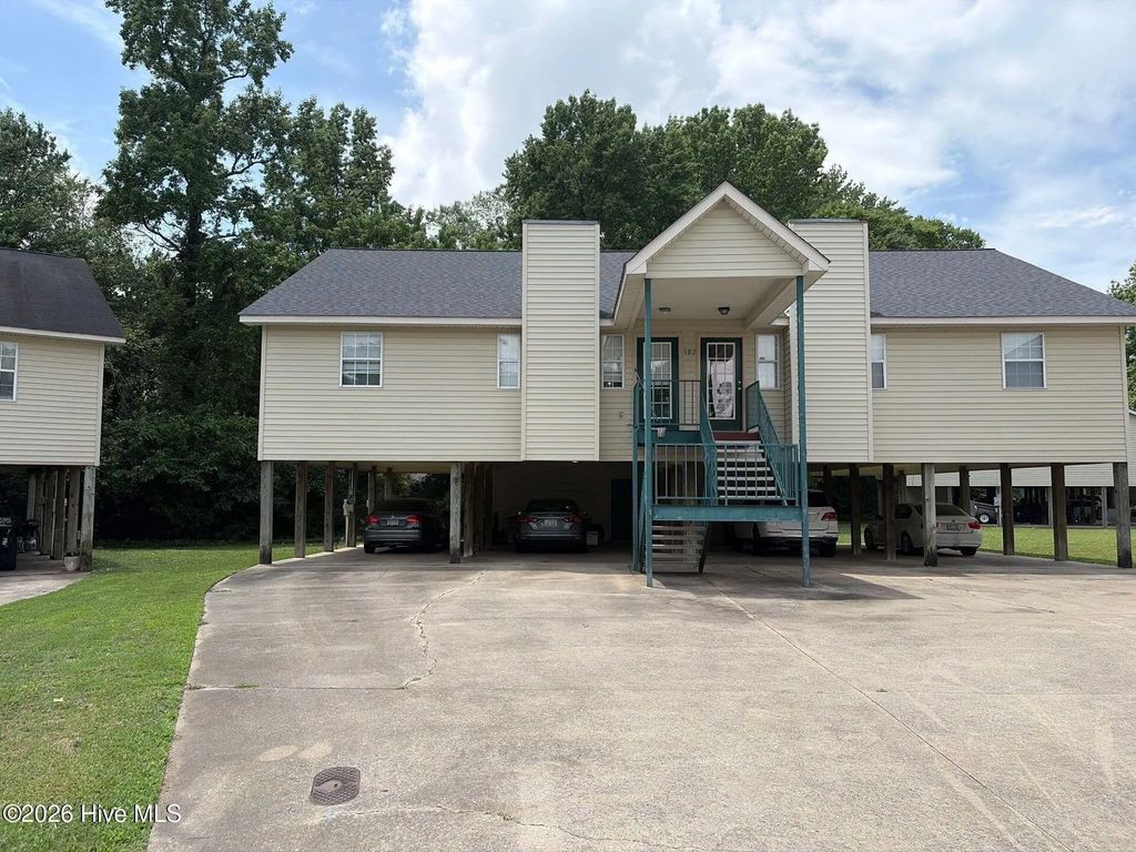 102 Derwent Court A, Greenville