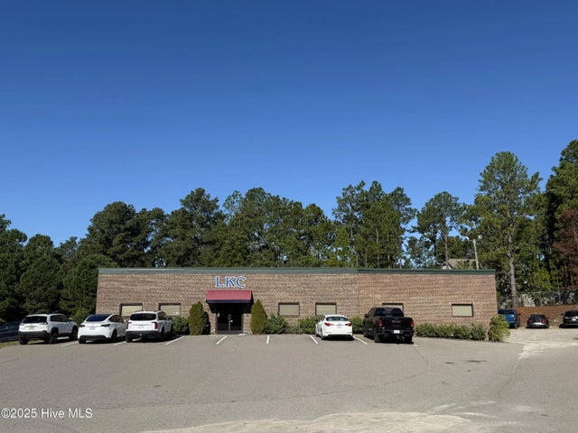 140 Aqua Shed Court, 