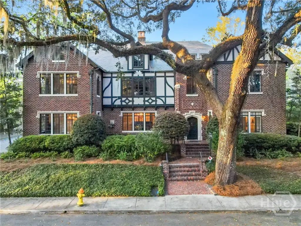 302 E 46th Street, Savannah
