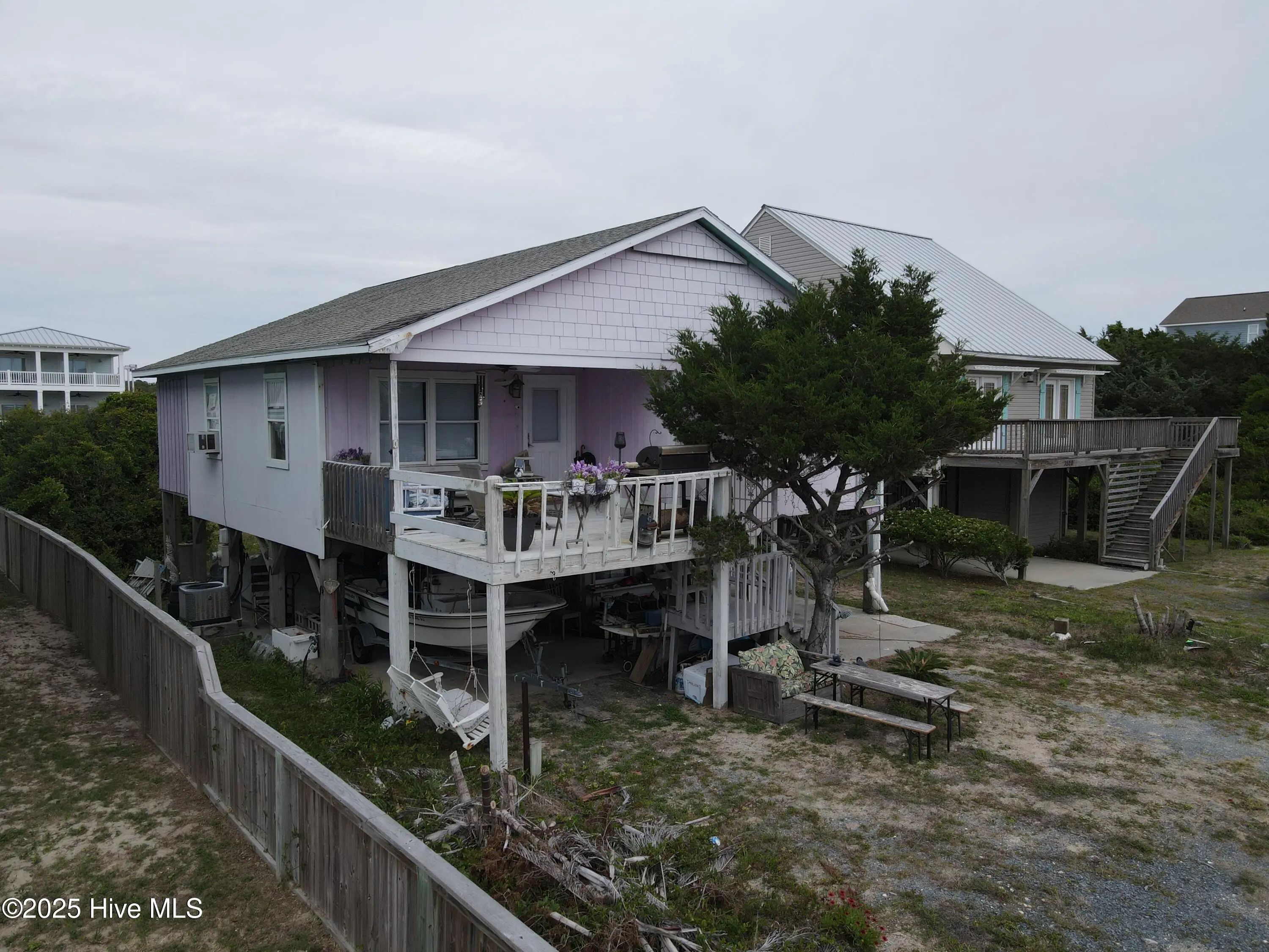 3518 E Beach Drive, Oak Island