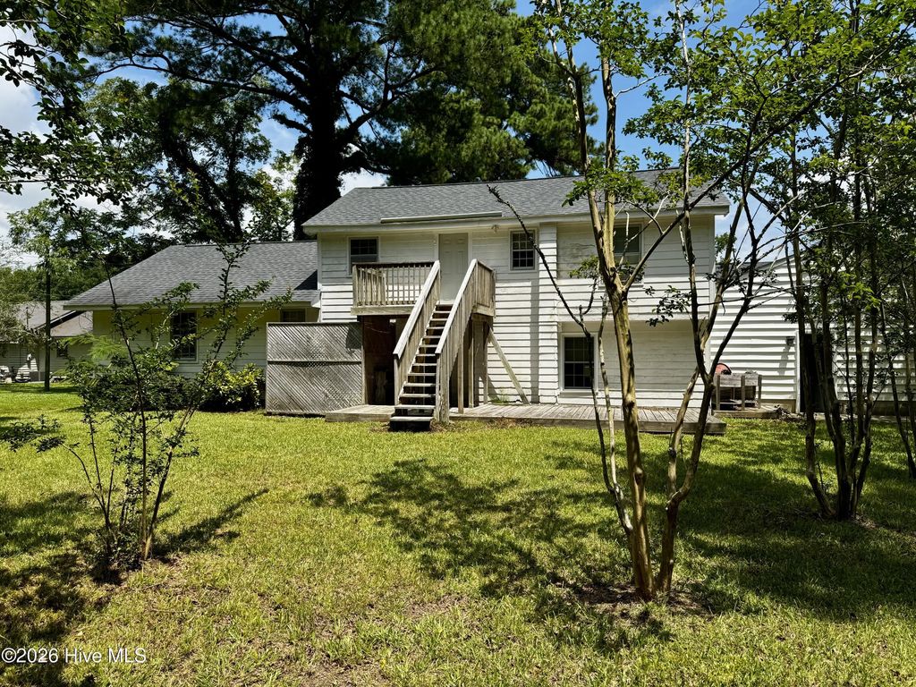 8001 W Main Street, Williamston