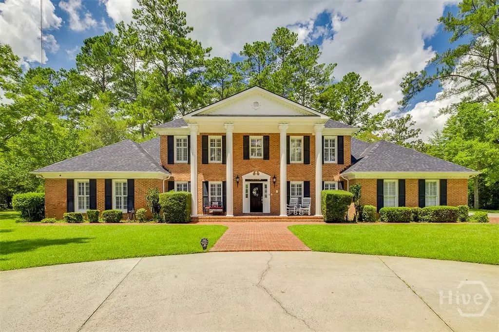 1017 Camellia Drive, Pembroke