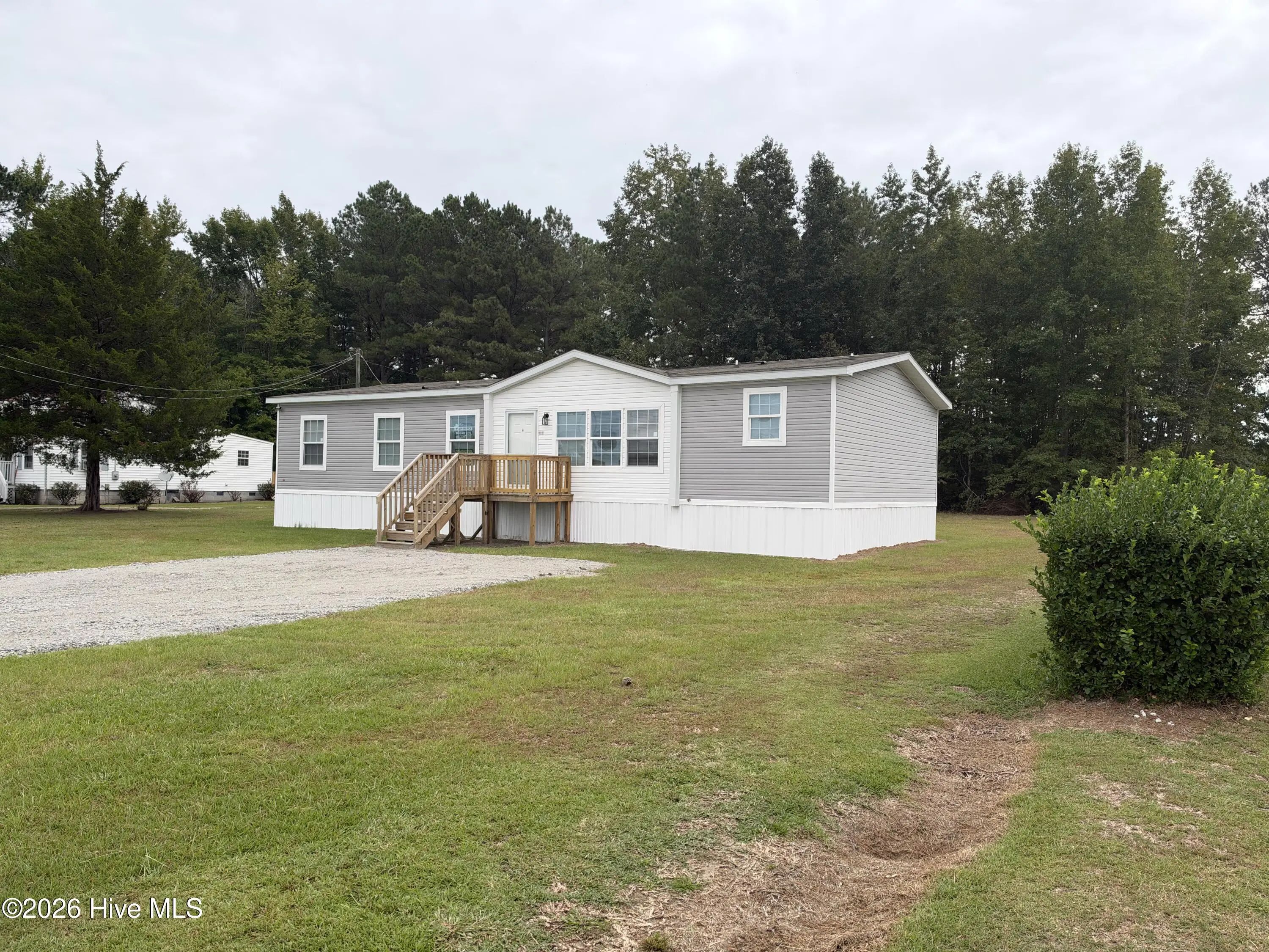 3189 Roy Beach Road, Oak City