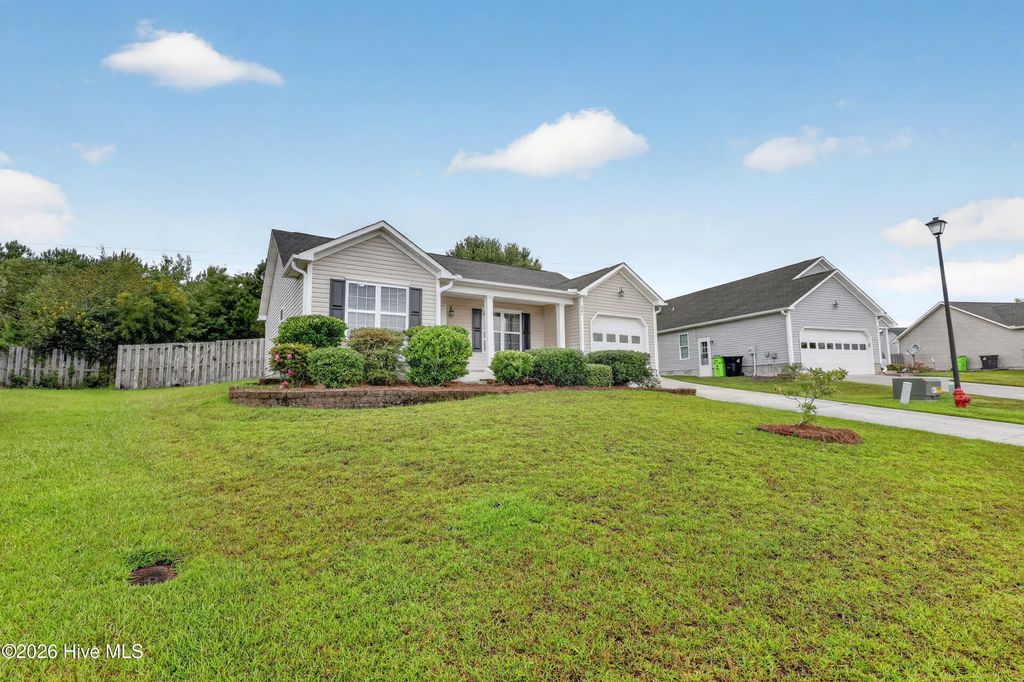 321 Rose Bud Lane, Holly Ridge
