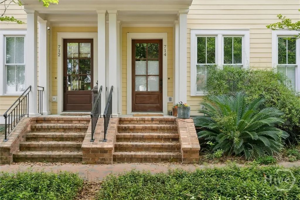 714 Tattnall Street, Savannah