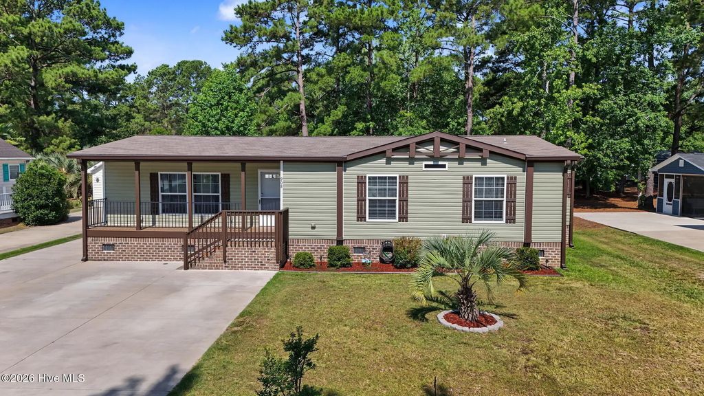 908 Palmer Drive, Calabash