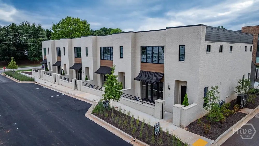 1171 Watson Lane E4, 