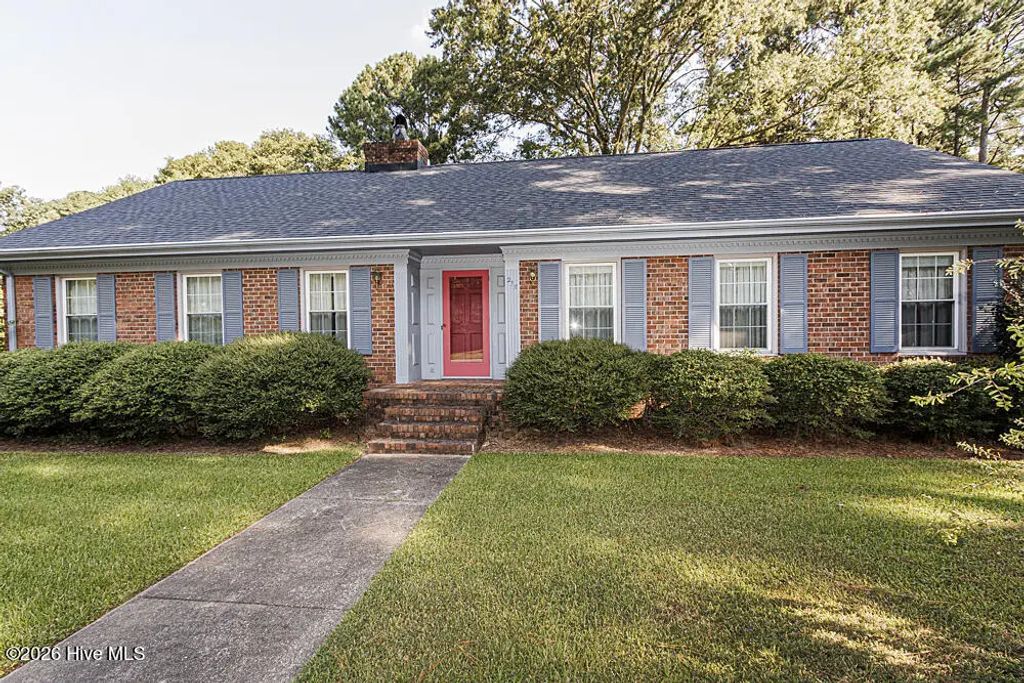218 Forest Hills Road Nw, Wilson