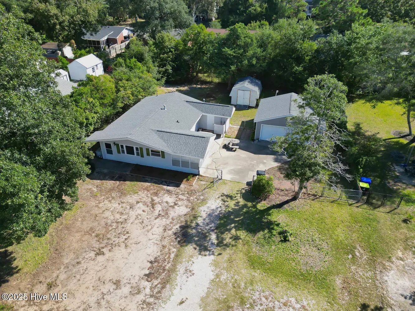 424 Trott Street, Oak Island
