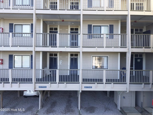 2509 W Ft Macon Road 105 B, Atlantic Beach