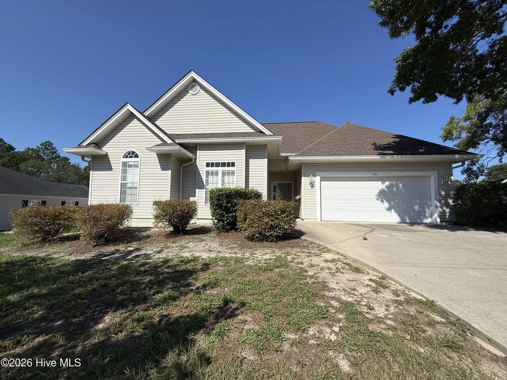 331 Nw Wildwood Street Nw, Shallotte