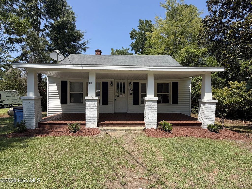 511 E Woodall Street, Smithfield