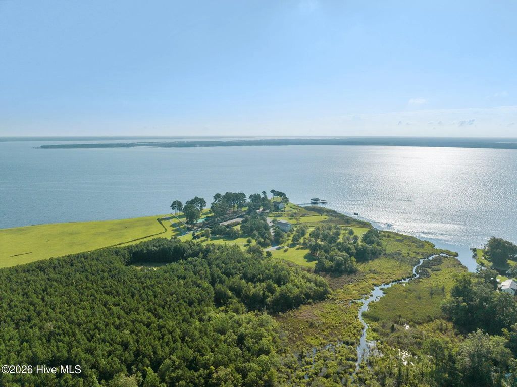 220 Pungo Shores Drive, Belhaven