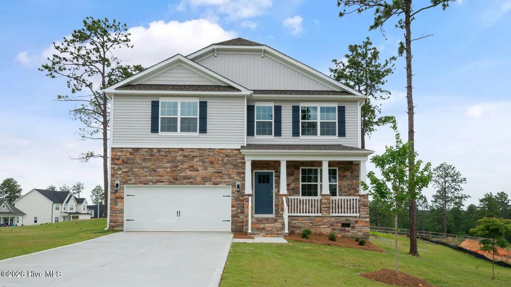 3077 Platinum Circle, West End