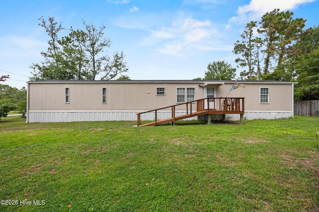 4568 Cedar Street Se, Southport