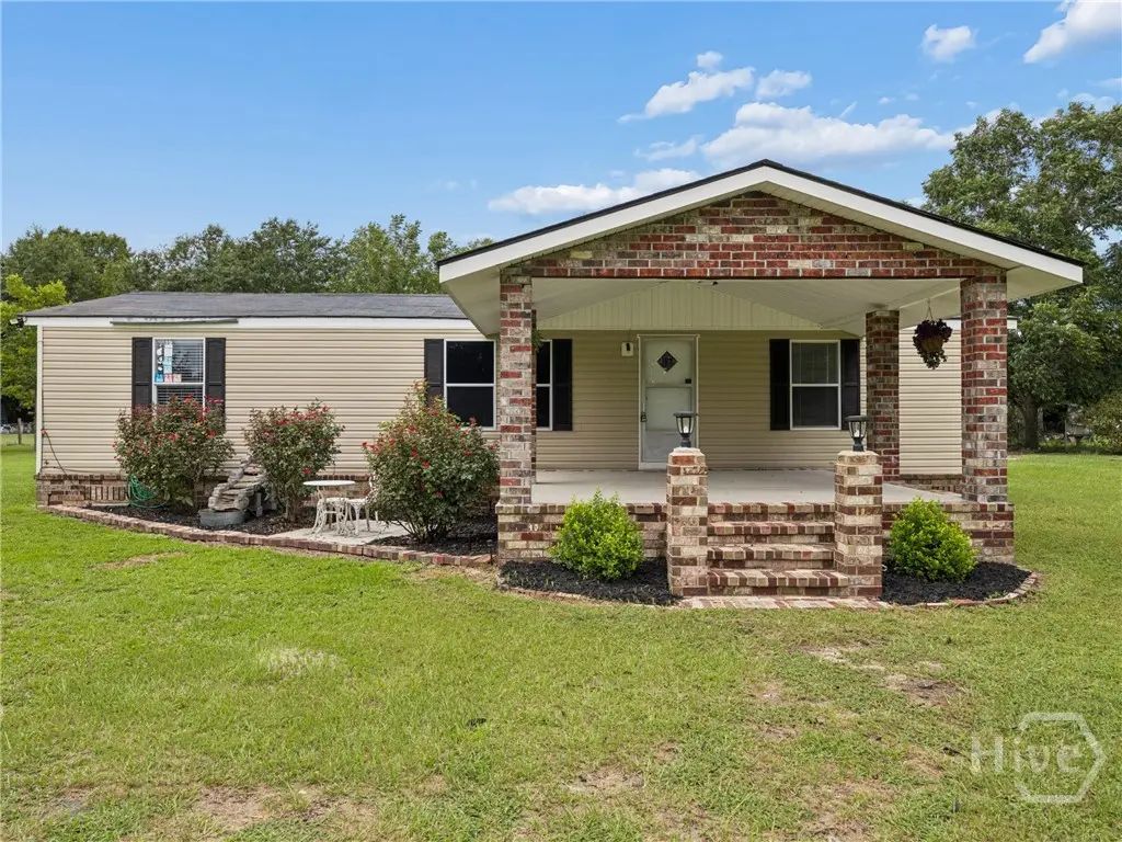 230 Revis Blocker Road Ne, Glennville