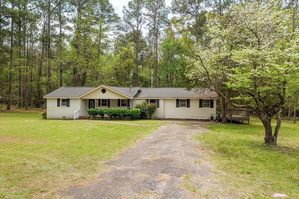 6602 Shucraft Road, Columbia