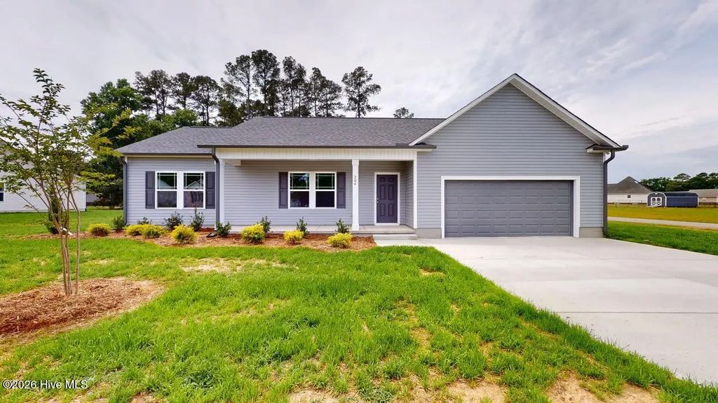 204 Grace's Farm Road, La Grange