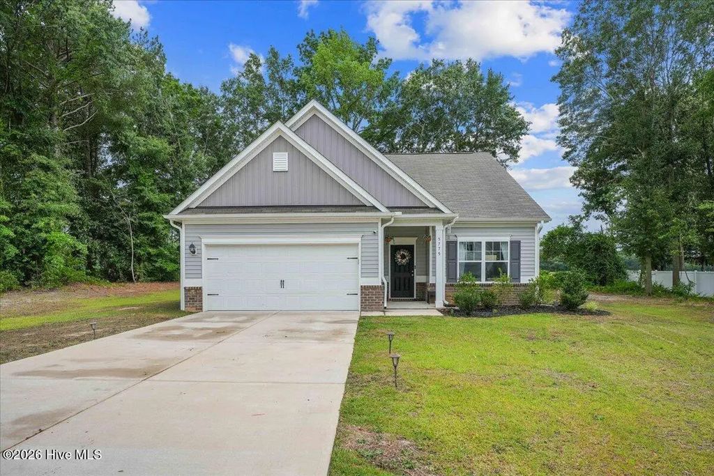 5775 Huntington Park Drive, La Grange