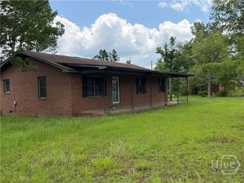 706 E Hwy 80, Swainsboro
