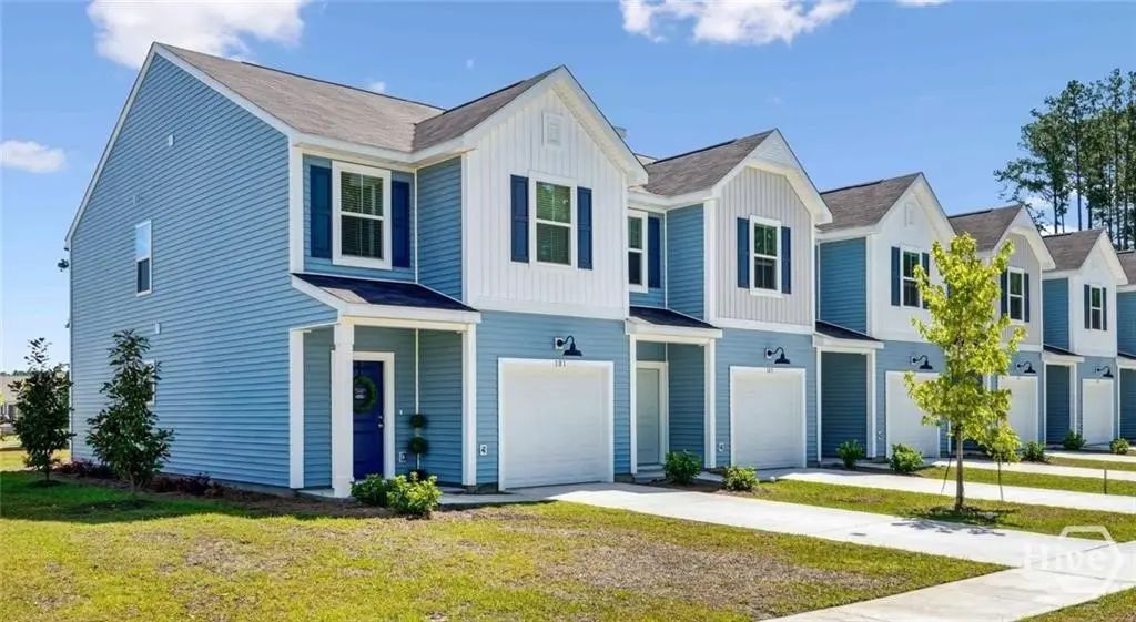 101 Petworth Place Chapin, Pooler