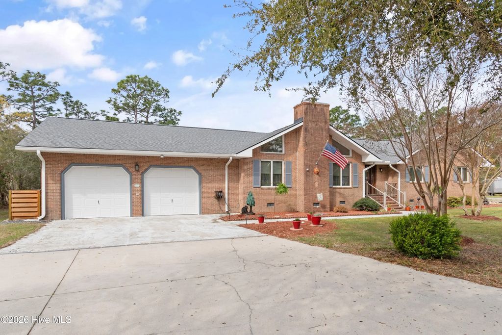 1160 Morehead Road, Southport