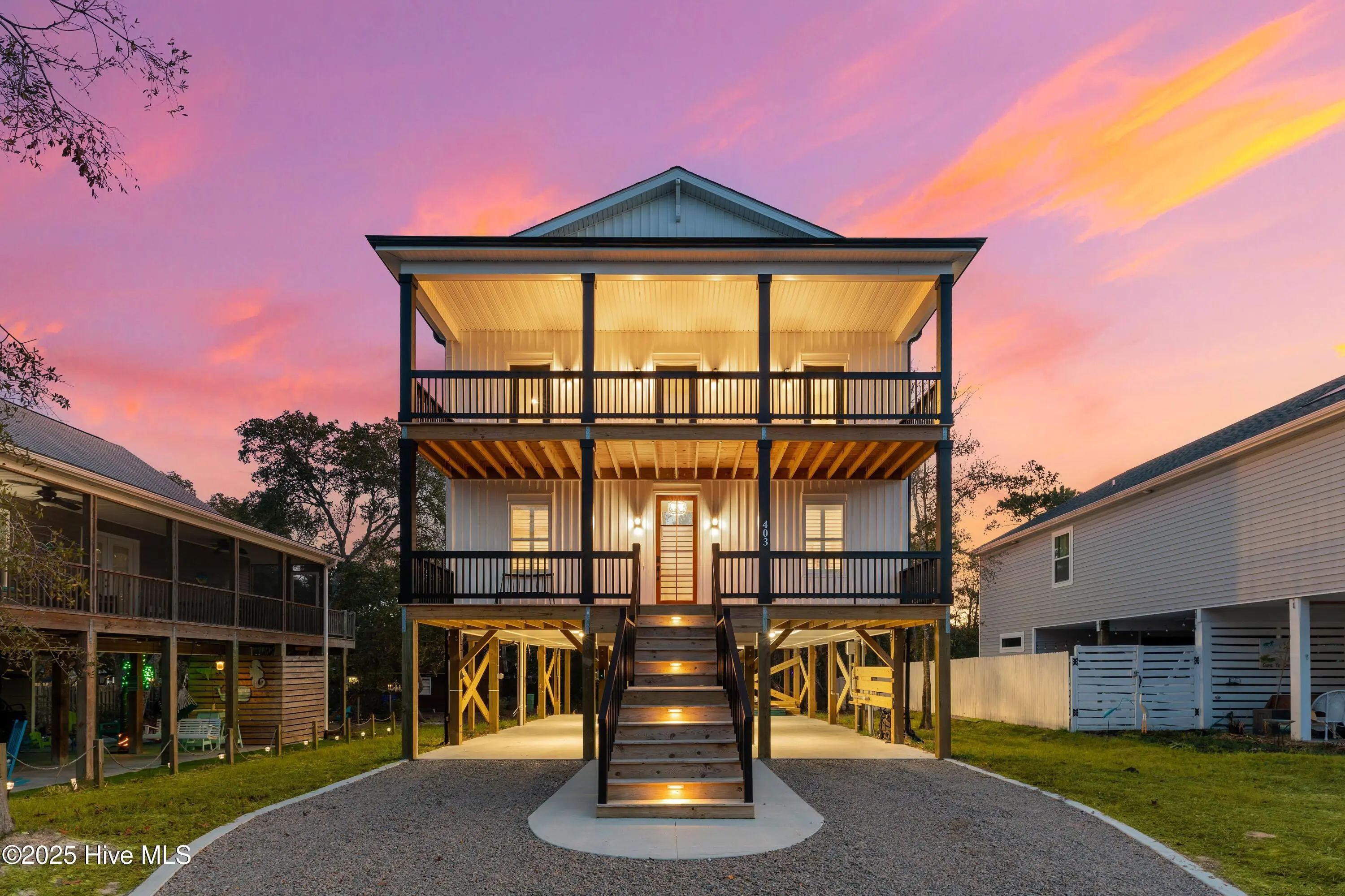 403 E Oak Island Drive, Oak Island