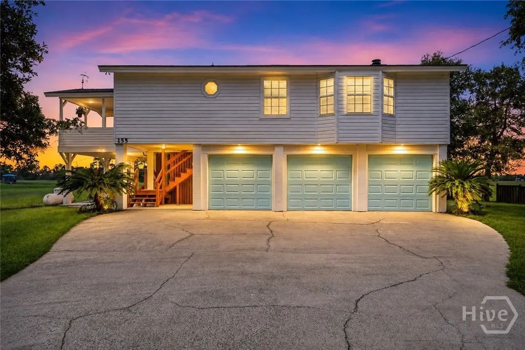 155 S Campbell Avenue, Tybee Island