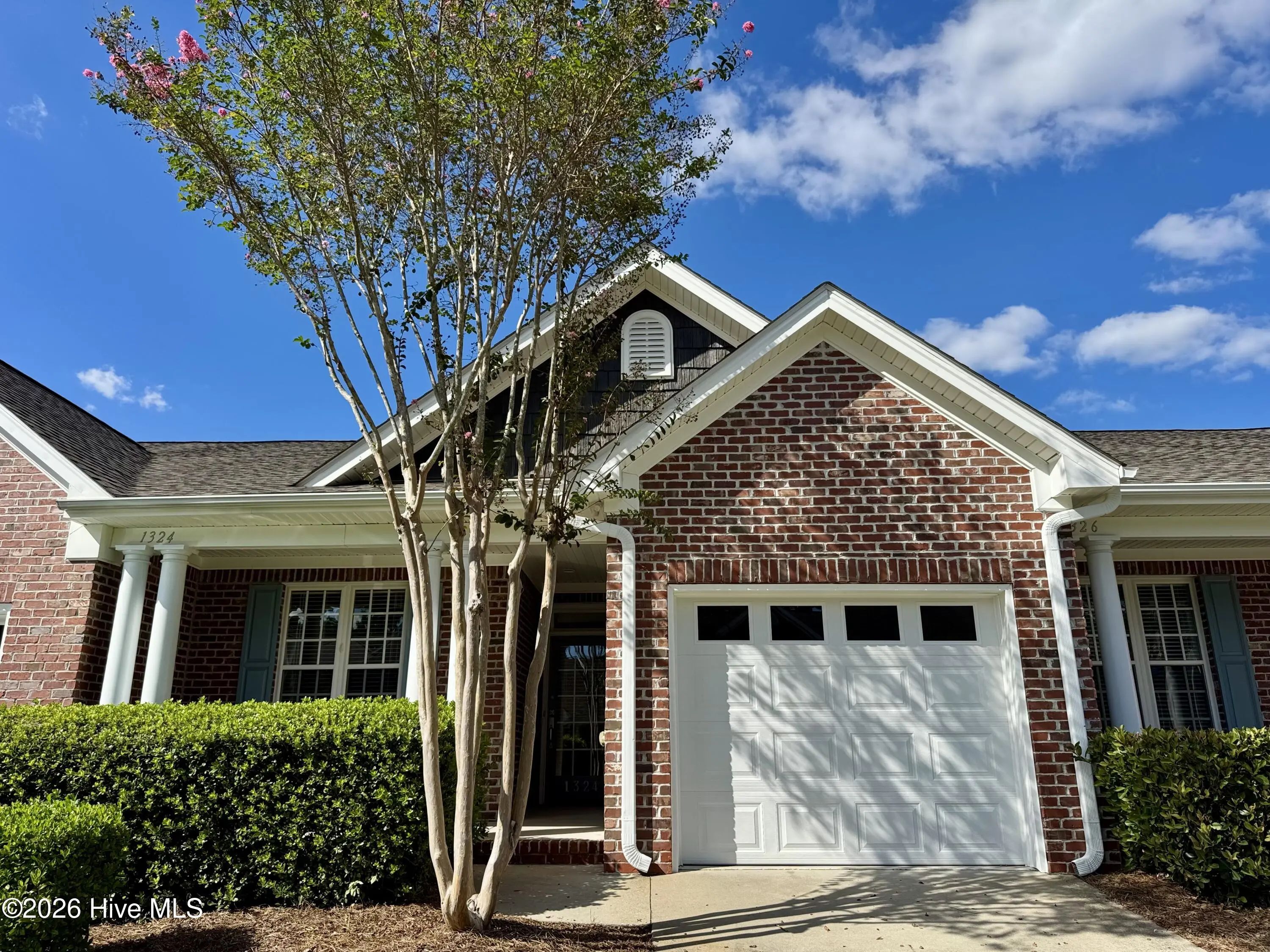 1324 Suncrest Way, Leland