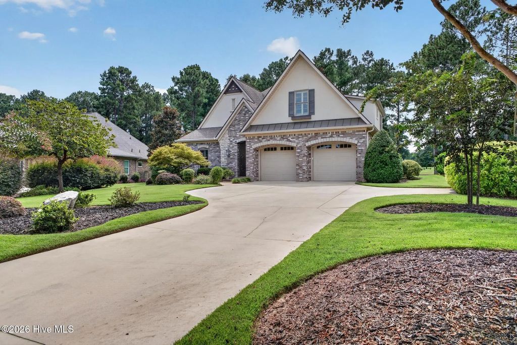161 Quiet Oak Court, Aiken