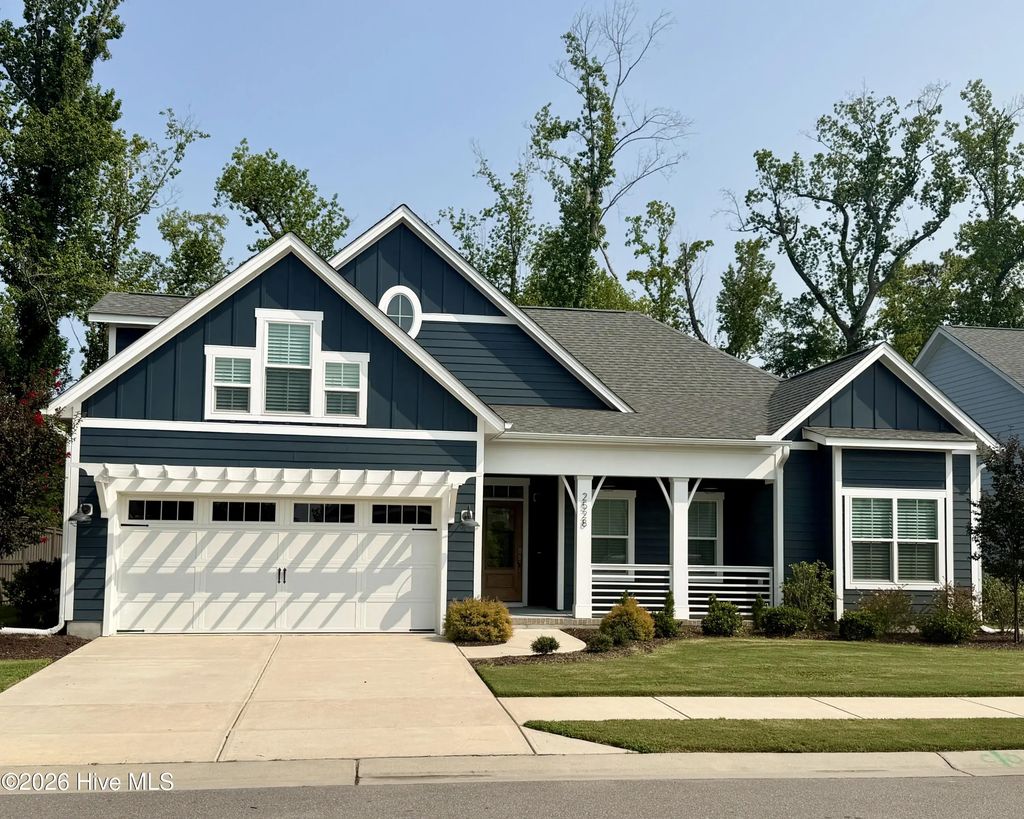 2528 Lakeside Circle, Wilmington