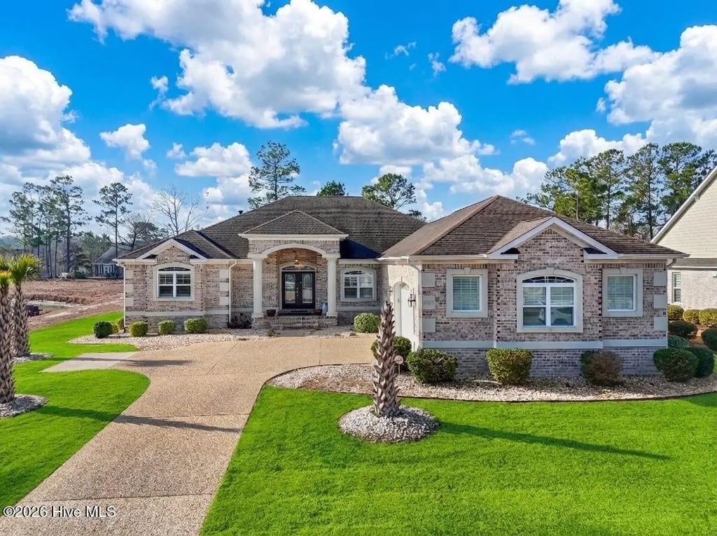 1157 Sabel Loop Se, Bolivia