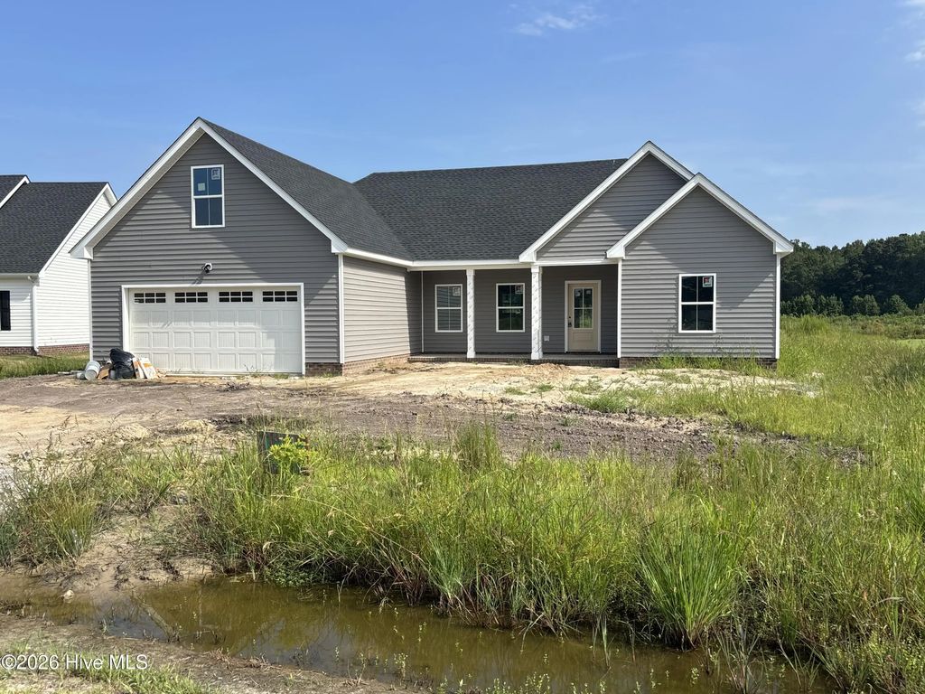 125 Copper Run Loop, South Mills