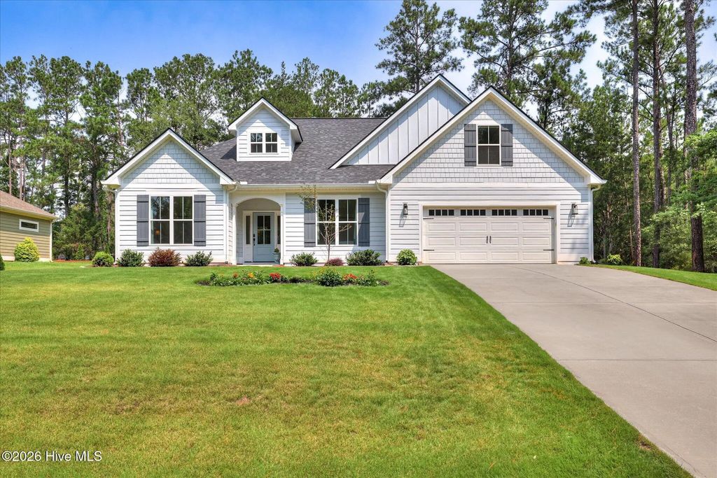 132 Evergreen Lane, McCormick