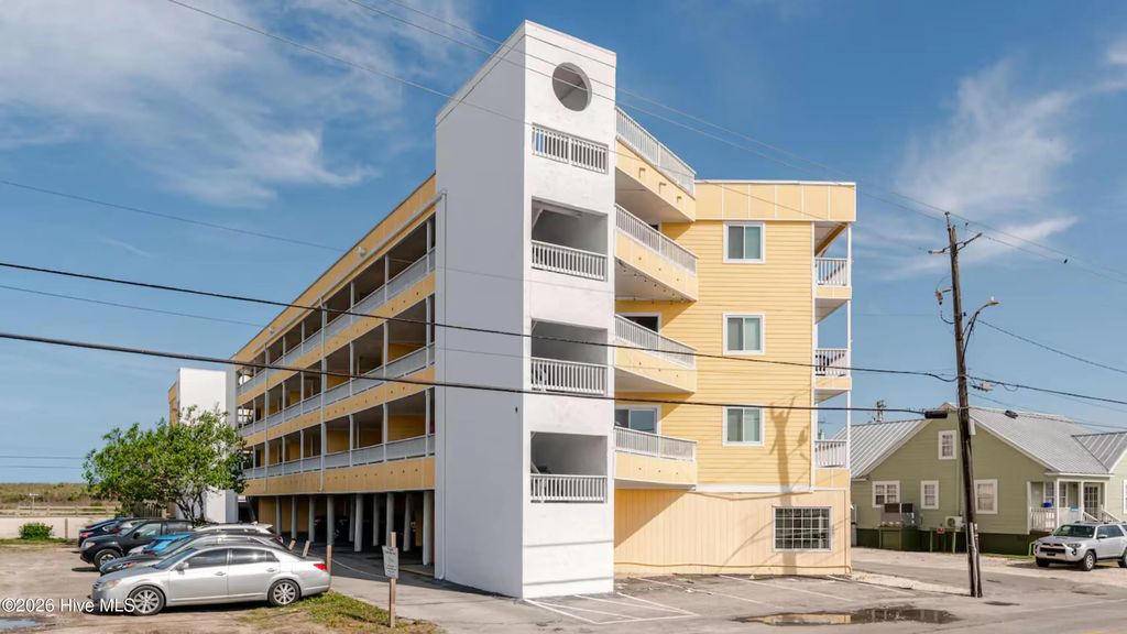 302 Canal Drive Unit 14, Carolina Beach