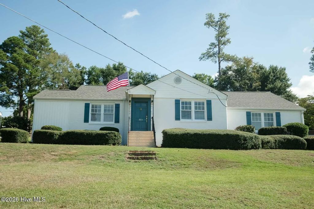 201 E Arlington Heights, North Augusta